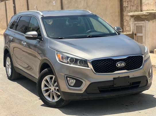 Kia Sorento image 5