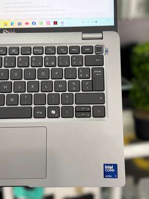 Dell latitude 5450 image 7