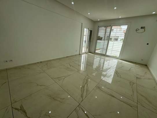 Villa à louer aux Almadies image 6