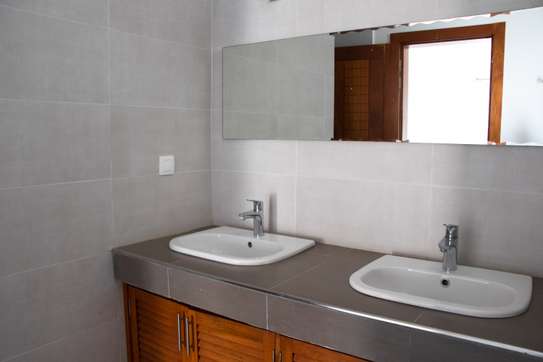 Appartement à louer aux Almadies - West Secret image 8