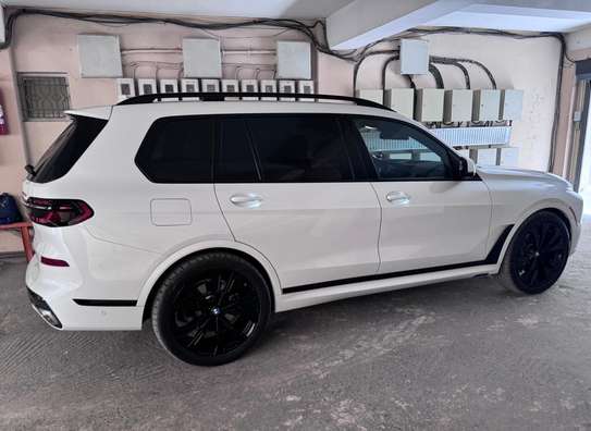 BMW X7 2024 image 7