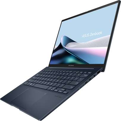 ASUS ZENBOOK 14 OLED ULTRA 7 2025 image 4