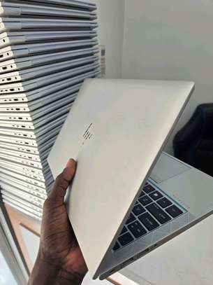 Hp elitbook 845 G7 Ryzen 5pro 4650U 12CPUS 2.1GHz image 1