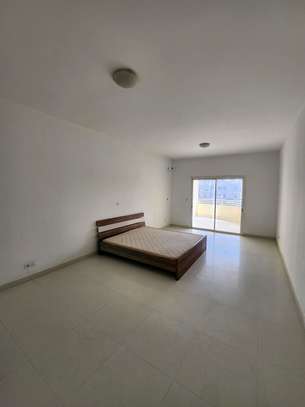 Appartement f4 avec piscine commune au 4 e étage image 4