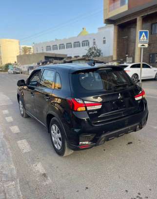 Mitsubishi rvr image 5