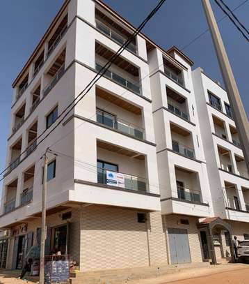 Bel appartement aux Almadies (zone de recasement) image 1