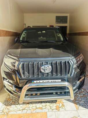 Toyota Prado 2017 image 1