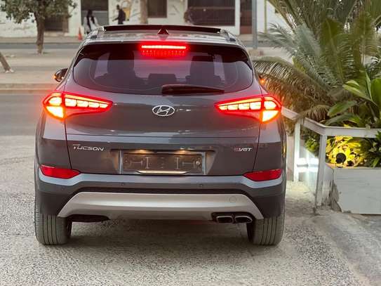 Hyundai Tucson 2017 image 12