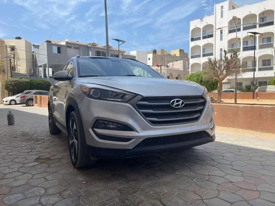 Hyundai Tucson image 6