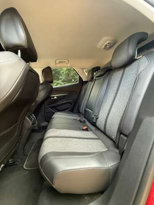 Peugeot 3008 diesel image 7