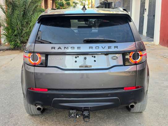 Range Rover Discovery Sport 2018 image 14