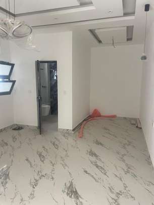 Appartement à louer à la cité mackiyou faye image 14