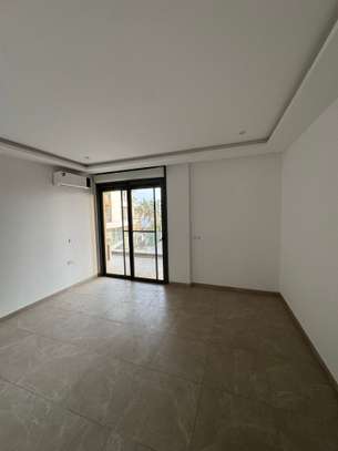 APPARTEMENT F5 FENÊTRE MERMOZ image 6
