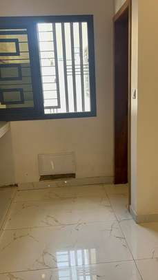 Studios neufs a louer a Guediaway ( Dalal Diam) image 3