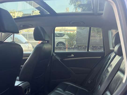 Volkswagen Tiguan 4x4 Bleu SUV polyvalent image 4
