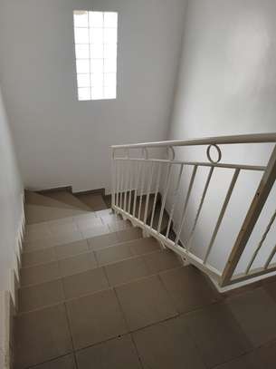 Appartement F5 en duplex Ngor Almadies image 10