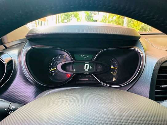 Renault QM3 2016 image 13