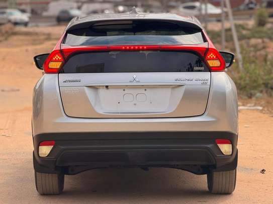 MITSUBISHI ECLYPSE CROSS AWD  Année : 2018 image 9