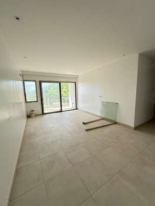 F3 à vendre à la Corniche des Mamelles image 4