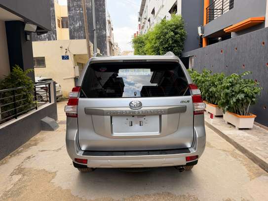 Toyota Parado _2018 image 7