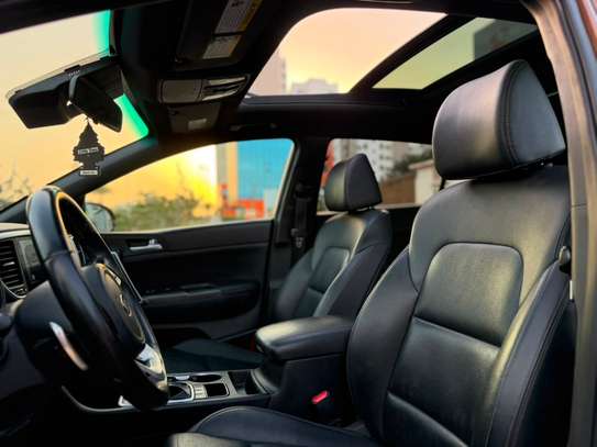 VENTE KIA SPORTAGE S ANNEE 2020 VENANT image 8