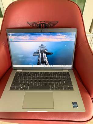 Dell 5330 douzième génération i7 image 4
