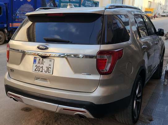 Ford Explorer 2017 image 14