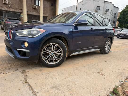 BMW x1 image 9