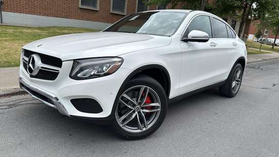 Mercedes Benz GLC 300 coupe image 3