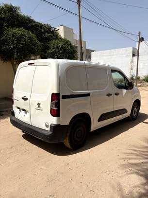 Peugeot Partener 2020 image 7