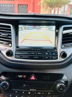 HYUNDAI TUCSON 2016 image 11