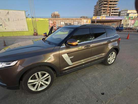 ZOYTE T700 2018 SUV PREMIUM image 2