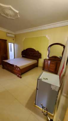 Chambres Meublées à louer à Thies image 8
