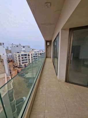 Très beau penthouse F6 au Virage image 7