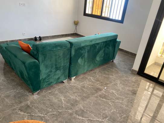 Salon et table basse image 2