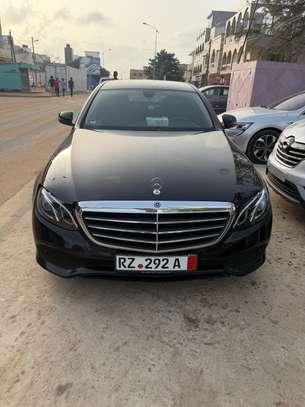 Mercedes Benz Class E 2019 sous douane image 9