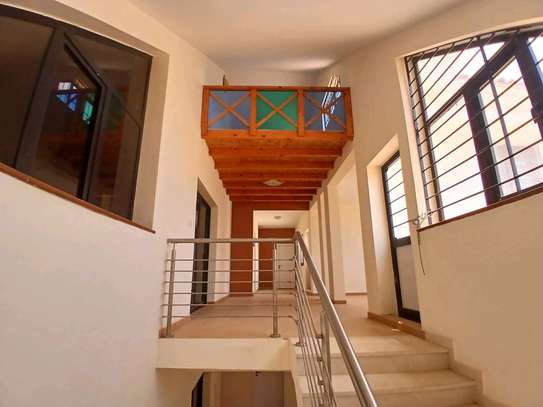 Villa à louer aux Almadies image 10