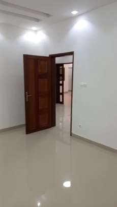 Appt 3 Ch Salon 200 m2, Keur Ndiaye Lo, Cité Nl Horizon image 7