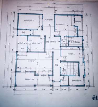 Appartement F4 spacieux, élairé et bien ventilé. image 5