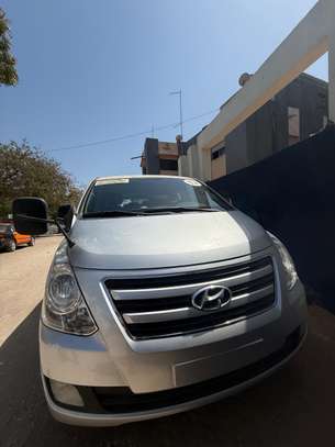 Hyundai Extra 2017 Cuir 15 places image 2
