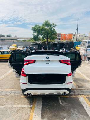 BMW X3 SUV xdrive 30i compact blanc performant image 13