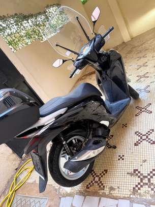 Honda SH 125 image 2