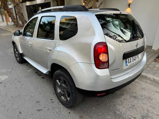 Renault Duster 2013 image 10