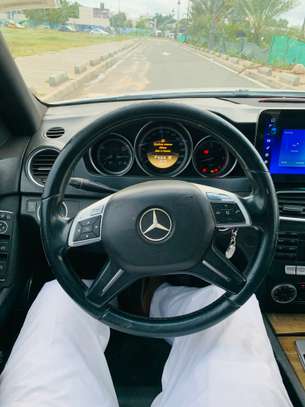 Mercedes C300 2012 image 5