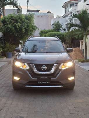 NISSAN ROGUE 2019 image 2