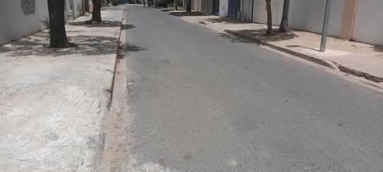 Vente de terrain TF individuel 490m2 au Point E image 2