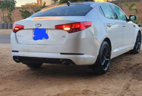 Kia Optima 2012 image 4