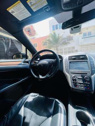 Lincoln  MKC image 5