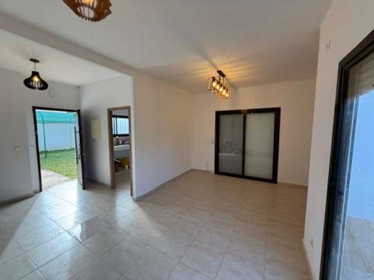 Villa F4 à louer Sangalkam Cité Kalia image 8