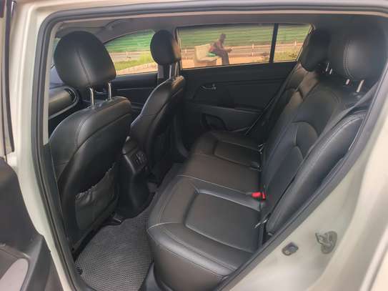Kia sportage image 8